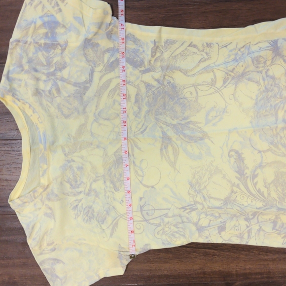 Stranded Graphic Tshirt Yellow Floral - Picture 2 of 6